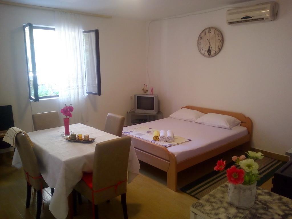 Apartment Kotor-Andrija Jovanovic Extérieur photo